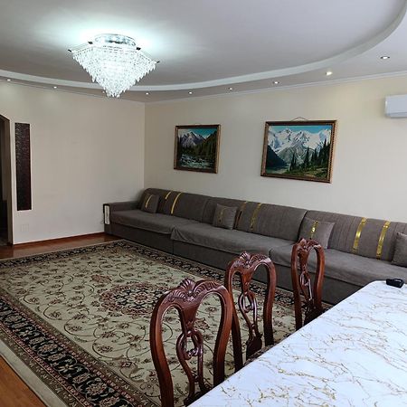 улица Гоголя 2 Апартаменты Алматы Экстерьер фото
